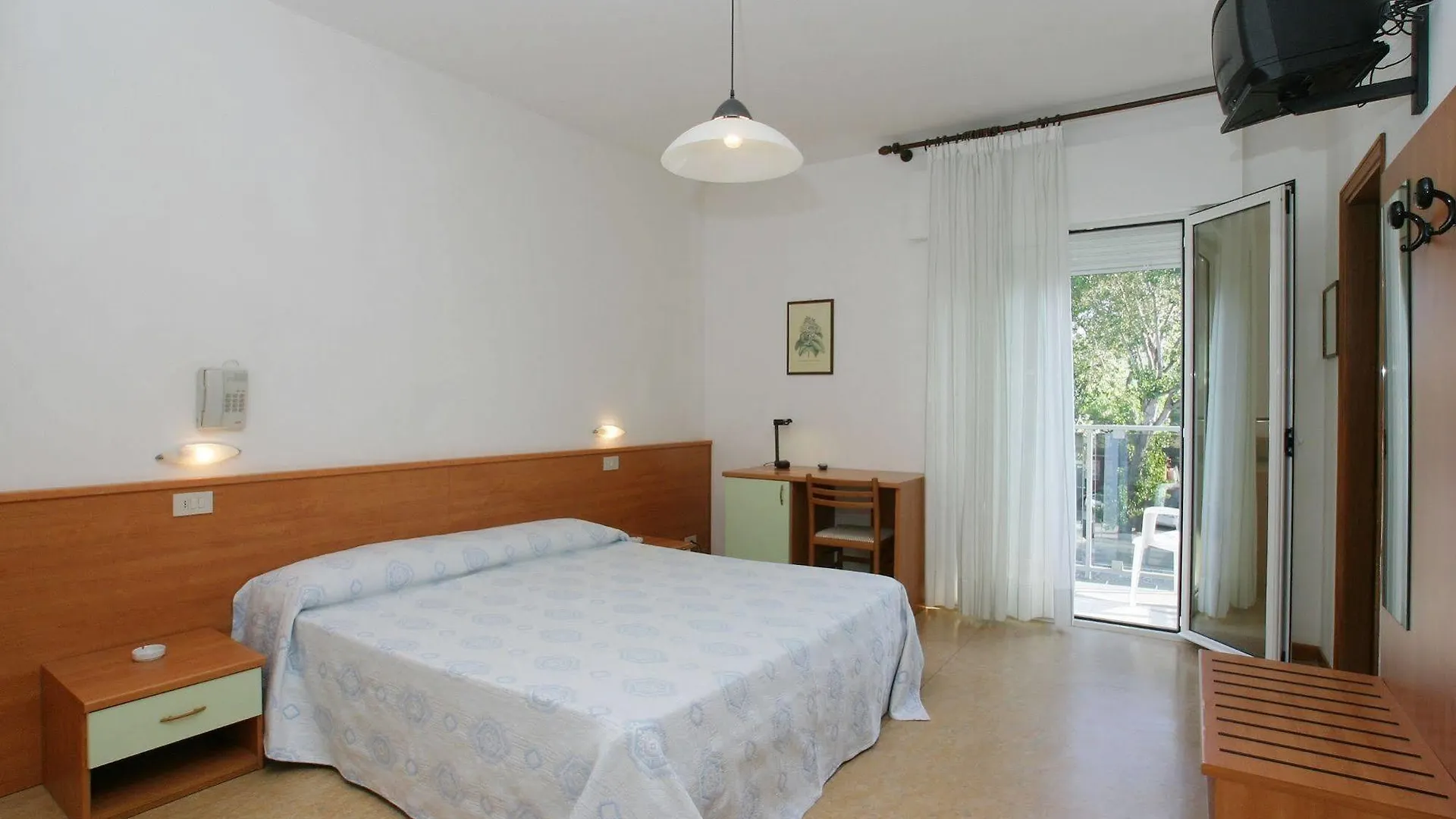 Hotel Domingo Lido di Jesolo 3*,  Italy